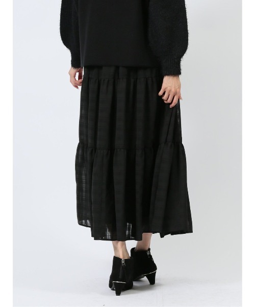 m.f.editorial（エムエフエディトリアル）の「【 ハンドウォッシャブル】m.f.エディトリアル レディース 表地ストレッチ ロング ティアードスカート（スカート・レディース・アイボリー/ブラック・MEDIUM/LARGE）」の11枚目の写真