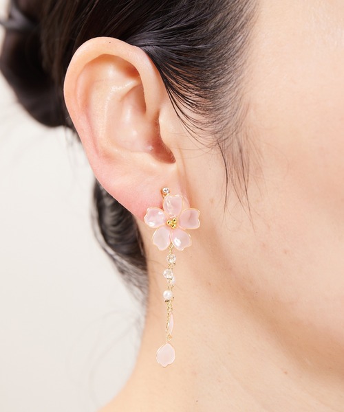 Zoule（ゾーラ）の「Zoule ゾーラ：sakura dip さくら イヤリング