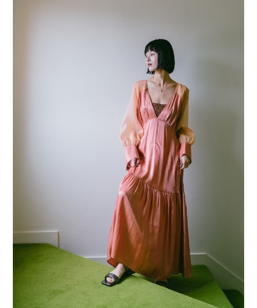 sahara(サハラ)の「Metallic Strap Sandals(サンダル・レディース・ブロンズ/ブラック/シルバー・M/L/S)」の4枚目の写真