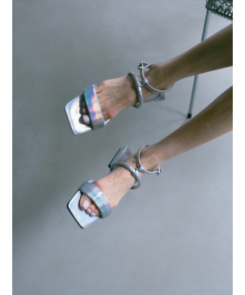 sahara(サハラ)の「Metallic Strap Sandals(サンダル・レディース・ブロンズ/ブラック/シルバー・M/L/S)」の19枚目の写真