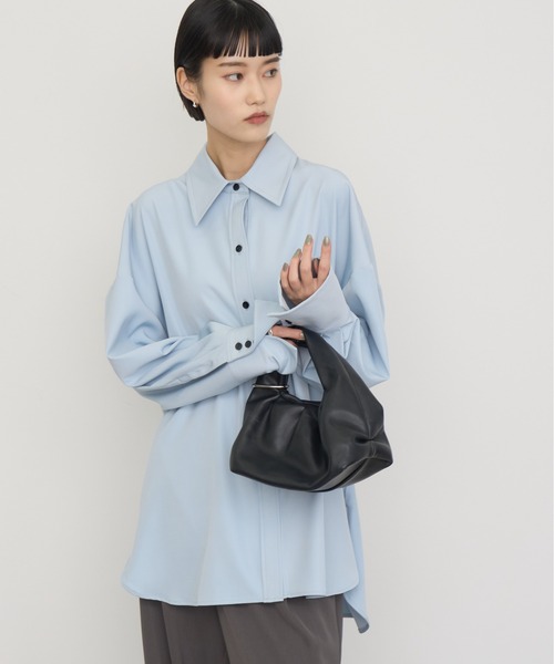 NOGLE（ノグル）の「【NOGLE/ノグル】ドレープオーバーシャツ（シャツ/ブラウス・レディース・ブラック/アイボリー/ブルー/ホワイト/ブラウン/ダークブルー/グレイッシュベージュ/ピンク・FREE）」の13枚目の写真