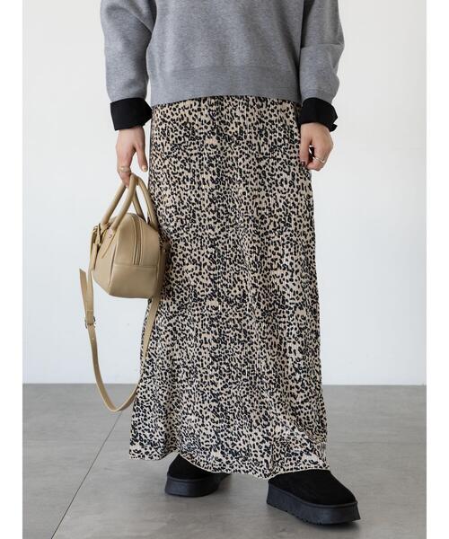 Lugnoncure（ルノンキュール）の「アニマル柄楊柳ベロアスカート（スカート・レディース・ブラック/ベージュ・F）」の8枚目の写真