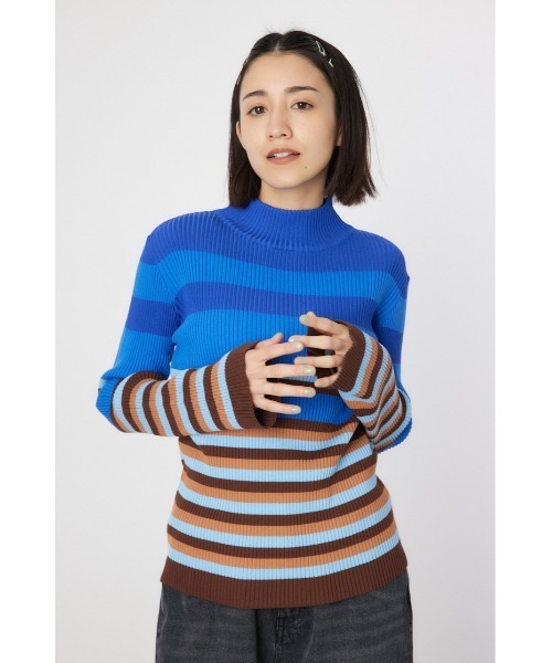 RODEO CROWNS WIDE BOWL（ロデオクラウンズワイドボウル）の「マルチボーダーハイネックトップス（ニット/セーター・レディース・ブルー系その他/ブラウン系その他/グレー系その他・FREE）」の4枚目の写真