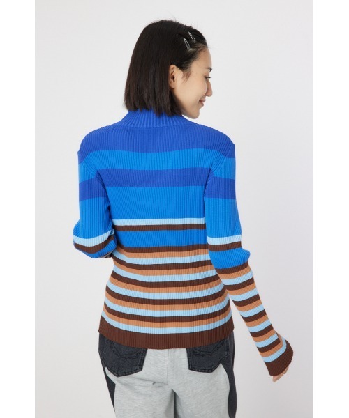 RODEO CROWNS WIDE BOWL（ロデオクラウンズワイドボウル）の「マルチボーダーハイネックトップス（ニット/セーター・レディース・ブルー系その他/ブラウン系その他/グレー系その他・FREE）」の6枚目の写真