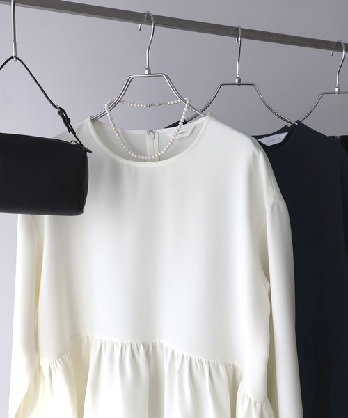 現行品✨美品　SONO Mumダブルクロス　ペプラムギャザーブラウス　ペプラム 現行品✨美品 SONO Mumダブルクロス ペプラムギャザーブラウス