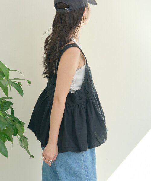 CIAOPANIC TYPY(チャオパニックティピー)の「【WEB限定】【india】カットワークレースバルーンキャミソール(シャツ/ブラウス・レディース・ホワイト/レッド/ブルー/ブラック・ONE SIZE)」の18枚目の写真