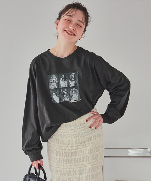 titivate(ティティベイト)の「ドッグフォトプリントビッグロングTシャツ(Tシャツ/カットソー・レディース・杢グレー/オフホワイト/スミクロ・M)」の3枚目の写真