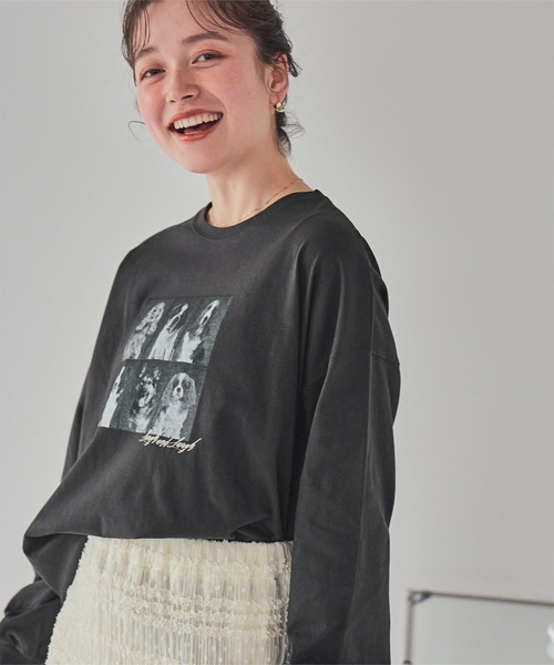 titivate(ティティベイト)の「ドッグフォトプリントビッグロングTシャツ(Tシャツ/カットソー・レディース・杢グレー/オフホワイト/スミクロ・M)」の12枚目の写真