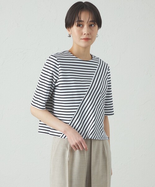 CAST:（キャストコロン）の「【着回し抜群】テクニカルボーダーカットソー（Tシャツ/カットソー・レディース・ホワイト/ブラック・M）」の5枚目の写真