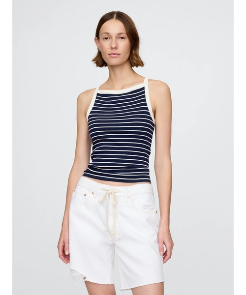 GAP（ギャップ）の「モダン エプロンネック タンクトップ キャミソール（キャミソール・レディース・ブルー/オフホワイト/グレー/ブラック/ベージュ/ホワイト×ネイビー・XS/S/M/XL/L/XXS）」の2枚目の写真