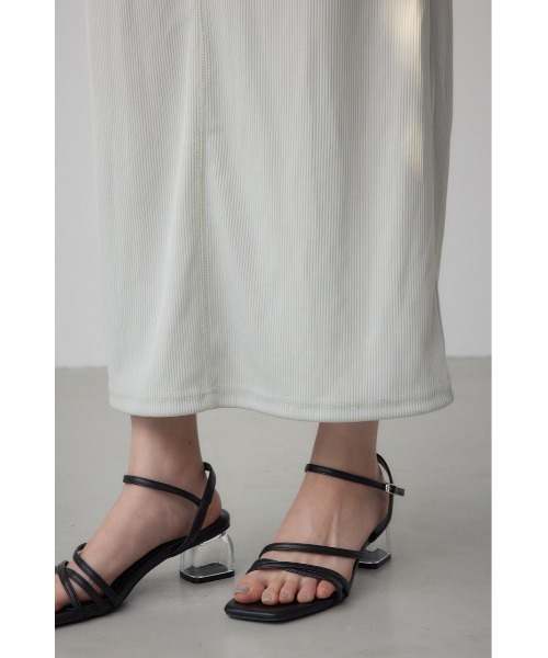 AZUL by moussy(アズールバイマウジー)の「【身長/骨格別着用画像あり】ドライタッチリブナロースカート 春服 秋服 無地 ロングスカート(スカート・レディース・ブラック/ライトベージュ/レッド・FREE)」の22枚目の写真