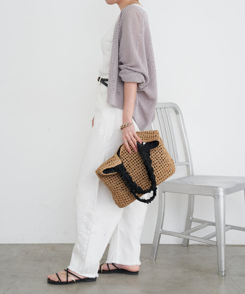 Jena espace merveilleux(ジェナ エスパスメルヴェイユ)の「メッシュラメラインカーディガン(カーディガン/ボレロ・レディース・チャコールグレー/グレー/アイボリー・FREE)」の14枚目の写真