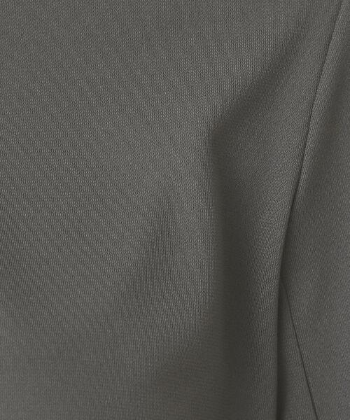 index(インデックス)の「《5color》タックスリーブプルオーバー【UV/吸水速乾/接触冷感/洗濯機洗い可】(Tシャツ/カットソー・レディース・ライトグレー/チャコールグレー/ベージュ系その他7/オフホワイト/ライトイエロー系・36/42/38/40)」の20枚目の写真