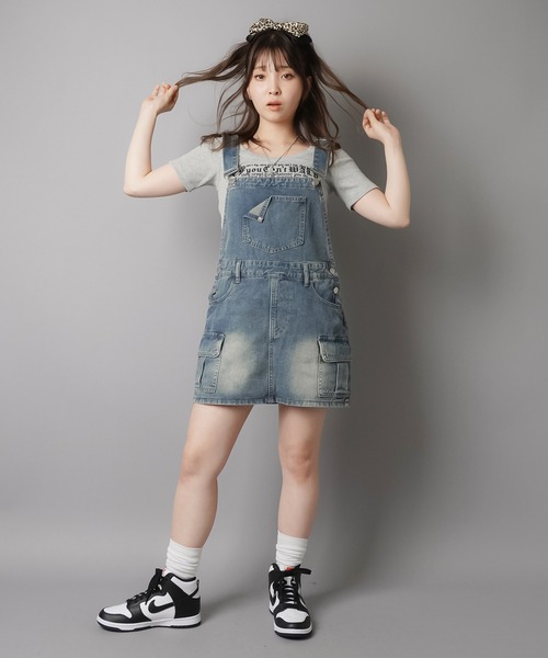 SPINNS（スピンズ）の「大人気デザインが半袖になって再登場！半袖カットソー/ピタTシャツ/レター（Tシャツ/カットソー・レディース・ブラック/オフホワイト/グレー・ONESIZE）」の5枚目の写真