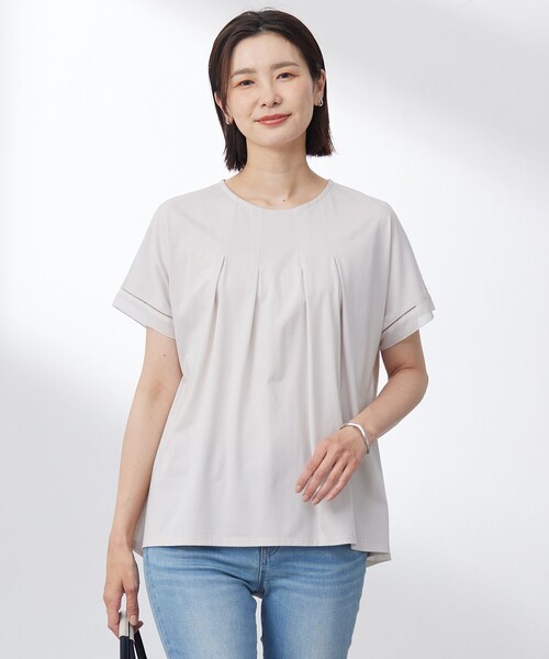 J.PRESS（ジェイプレス）の「【洗える・接触冷感】プレーティングジャージー フレア カットソー（Tシャツ/カットソー・レディース・オレンジ系/ホワイト系/ブラック系/スカイブルー系/ベージュ系・F）」の3枚目の写真