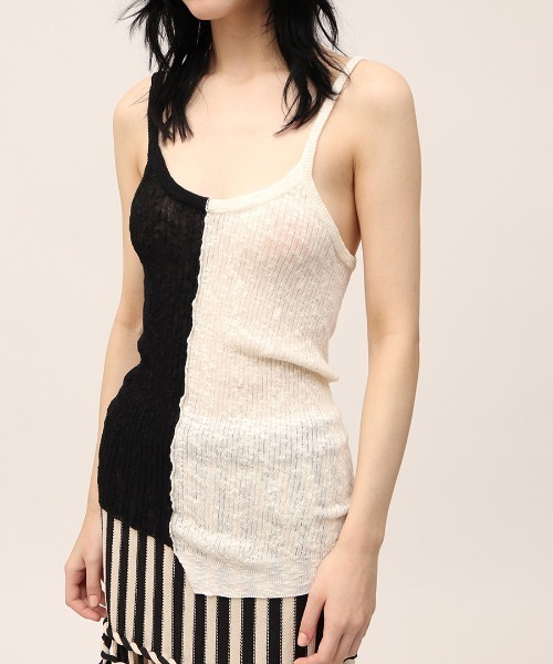 leinwande（ラインヴァンド）の「【leinwande】Blocking Twist Tank-top（キャミソール・レディース・ブラック/ネイビー/カーキブラウン・ONE SIZE）」の8枚目の写真