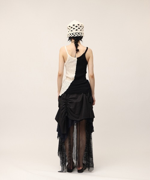 leinwande（ラインヴァンド）の「【leinwande】Blocking Twist Tank-top（キャミソール・レディース・ブラック/ネイビー/カーキブラウン・ONE SIZE）」の5枚目の写真