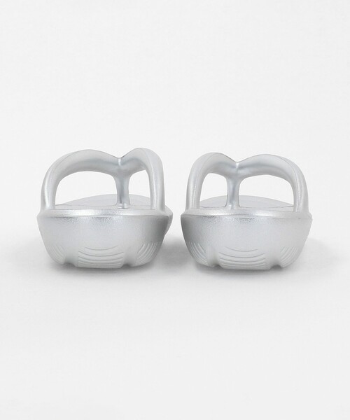 FRAY I.D【TAW&TOE】コラボ　サンダル　シルバー　23cm FRAY I.D｜TAW&TOE】Zerovity Plumpy（サンダル）｜FRAY I.D