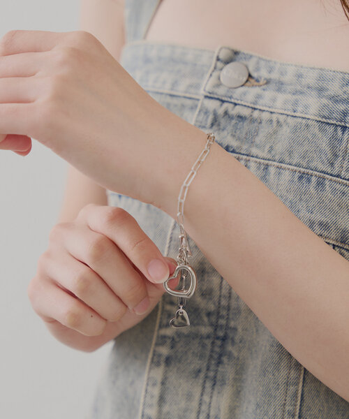 Chico（チコ）の「ハートチェーンブレスレット（ブレスレット・レディース・ゴールド/シルバー・FREE）」の5枚目の写真