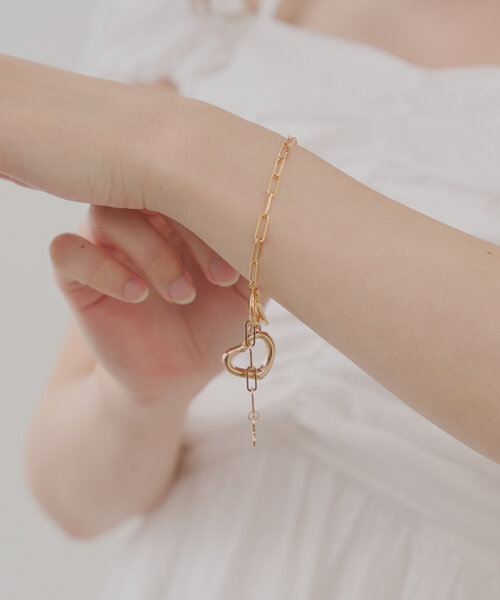 Chico（チコ）の「ハートチェーンブレスレット（ブレスレット・レディース・ゴールド/シルバー・FREE）」の9枚目の写真