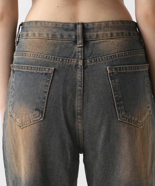 FOREVER 21(フォーエバー トゥエンティーワン)の「【2025SS】スタッズフレアデニムパンツ(デニムパンツ・レディース・ブルー・SMALL/MEDIUM)」の11枚目の写真