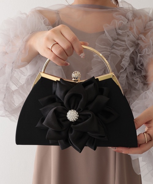 Lace Ladies(レースレディース)の「ビッグ フラワー ビジュー ボール付き パーティー ハンド バッグ(クラッチバッグ・レディース・ベージュ/ブラック/シルバー・FREE)」の4枚目の写真