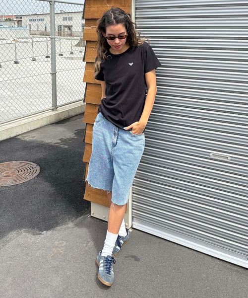ROXY(ロキシー)の「HISTORICAL LOGO LINE /ロキシーバックプリントロゴ半袖Tシャツ(Tシャツ/カットソー・レディース・ホワイト/ホワイト系その他/ブラック/ブラック系その他・MEDIUM/LARGE/SMALL)」の12枚目の写真