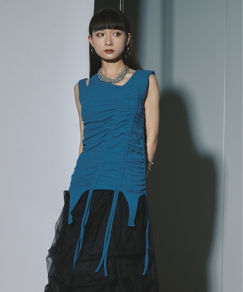 Ezick（エジック）の「Drost mode asymmetry カップ付きタンクトップ（タンクトップ・レディース・ブラック/ブルー・FREE）」の17枚目の写真