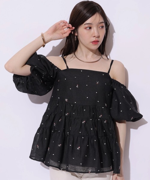 Rirandture（リランドチュール）の「ローズドット刺繍ティアード