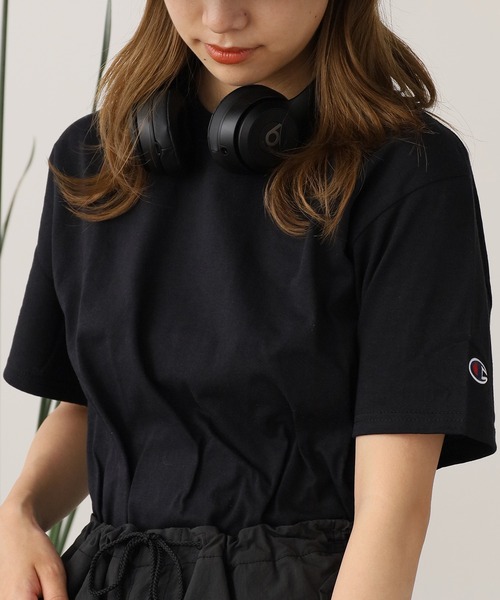 Champion(チャンピオン)の「▲Champion/チャンピオン コットン ワッペン Tシャツ 無地T トップス 半袖カットソー(Tシャツ/カットソー・メンズ・アッシュグレー/チャコール/ホワイト/ブラック・S/L/XL/M)」の17枚目の写真