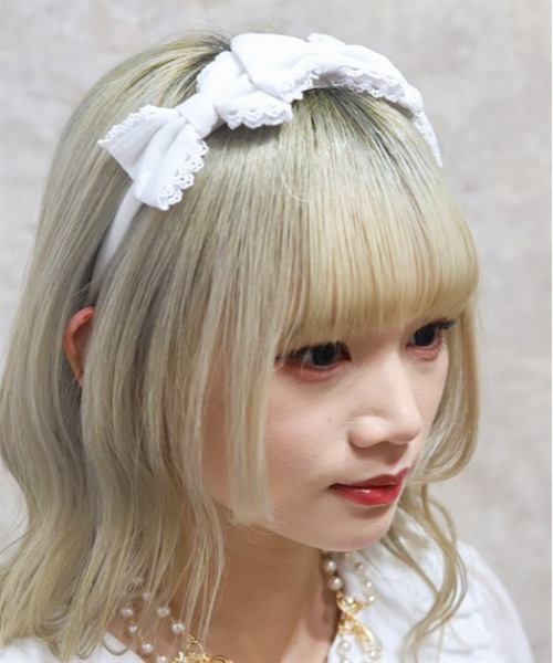 リボンカチューシャ 白 セール】【7色展開】ボリュームリボンカチューシャ