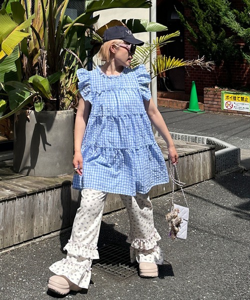 Alley Tokyo（アリートーキョー）の「ギンガムフリルティアードミニワンピ（ワンピース・レディース・サックスブルー/ピンク/ブラック・F）」の19枚目の写真