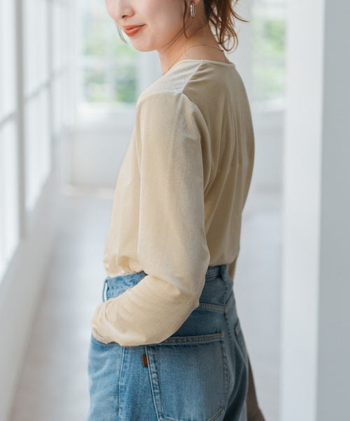 Spick & Span（スピックアンドスパン）の「シアーベロアプルオーバー（Tシャツ/カットソー・レディース・ブラック/ライトグレー/ベージュ・FREE）」の16枚目の写真