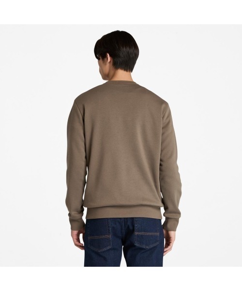Timberland(ティンバーランド)の「ブラッシュバック クルーネック スウェットシャツ メンズ(スウェット・メンズ・ブラウン・LARGE/MEDIUM/SMALL/X-LARGE/XX-LARGE)」の3枚目の写真