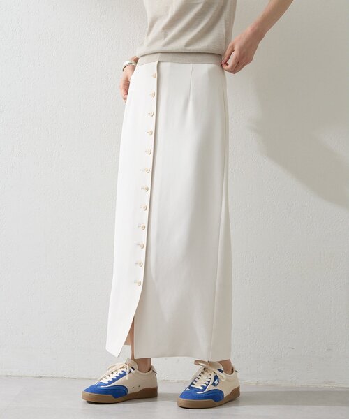 Whim Gazette（ウィムガゼット）の「Wクロスボタンスカート（スカート・レディース・オフホワイト/ブラック・38/36）」の18枚目の写真