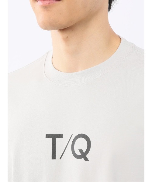 TAKA-Q(タカキュー)の「【綿100%】タカキュー ロゴプリント クルーネック 半袖 Tシャツ(Tシャツ/カットソー・メンズ・ブラック/ホワイト/ライトグレー・LARGE/MEDIUM)」の21枚目の写真