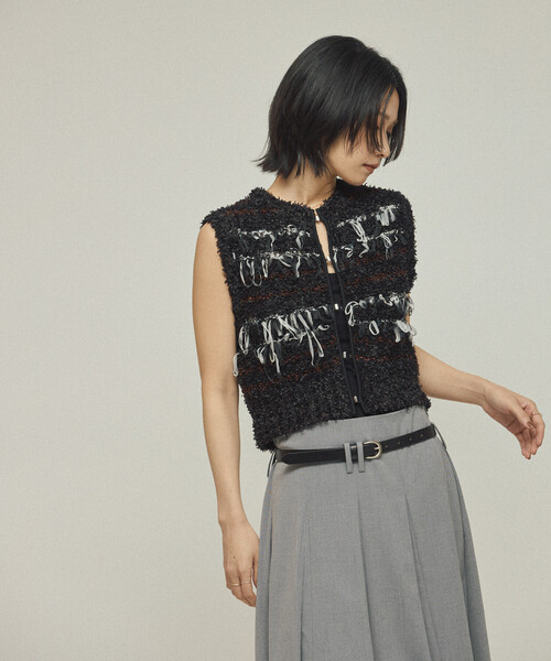 Firsthand(ファーストハンド)の「Firsthand/ファーストハンド 異素材フリンジニットベスト / ボーダーニットベスト 25AW(ベスト・レディース・ブラック/ベージュ/レッド・FREE)」の20枚目の写真