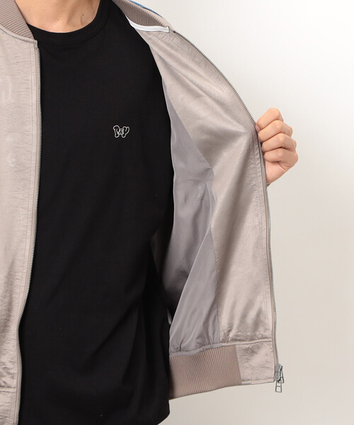 Purple&Yellow（パープルアンドイエロー）の「サテン×デニム切替 刺繍ブルゾン（デニムジャケット・メンズ・ブラック/グレイッシュベージュ・SMALL/MEDIUM/LARGE）」の18枚目の写真