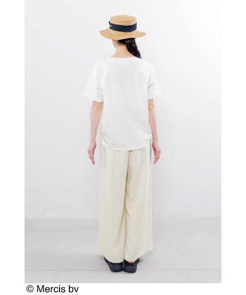 Live in comfort(リブインコンフォート)の「リブ イン コンフォート ディック・ブルーナさんのお花ロゴトップス(Tシャツ/カットソー・レディース・ホワイト/チャコール/ベージュ・S/M/L/LL/3L)」の12枚目の写真
