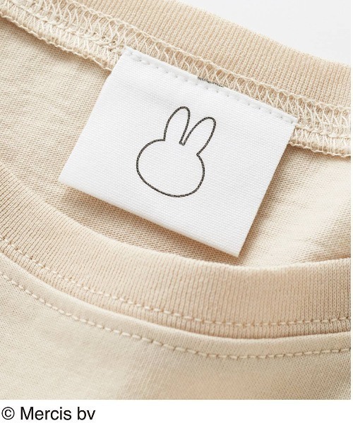 Live in comfort(リブインコンフォート)の「リブ イン コンフォート ディック・ブルーナさんのお花ロゴトップス(Tシャツ/カットソー・レディース・ホワイト/チャコール/ベージュ・S/M/L/LL/3L)」の14枚目の写真