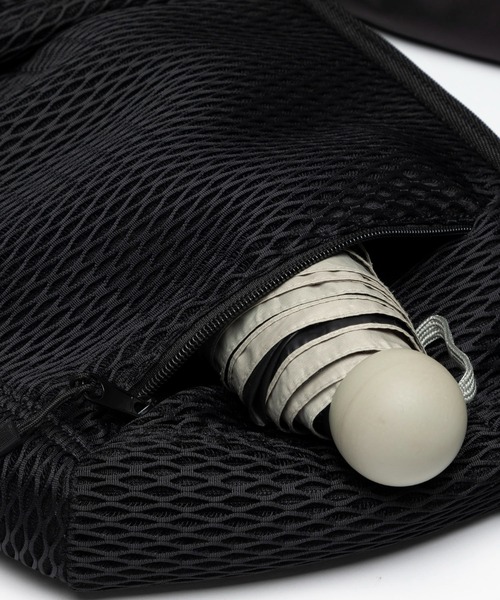 EDITA.（エディータ）の「洗濯機で洗える Washable body bag　MM size　軽量 / 男女兼用 / ボディバッグ（ボディバッグ/ウエストポーチ・レディース・ブラック系/ブラック・FREE）」の14枚目の写真