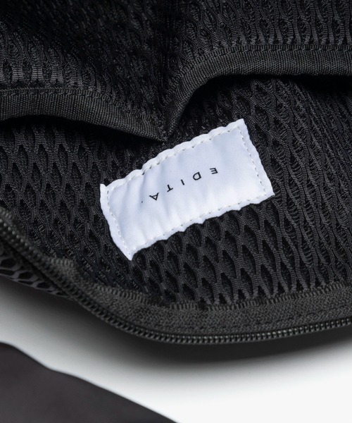 EDITA.（エディータ）の「洗濯機で洗える Washable body bag　MM size　軽量 / 男女兼用 / ボディバッグ（ボディバッグ/ウエストポーチ・レディース・ブラック系/ブラック・FREE）」の15枚目の写真