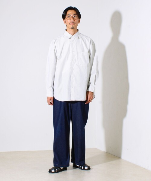 GLOSTER（グロスター）の「【裾ステッチで差がつく】ストライプオーバーシャツ（シャツ/ブラウス・メンズ・ブルー系その他/ホワイト系その他/ホワイト×ブラック・S/M/L）」の5枚目の写真