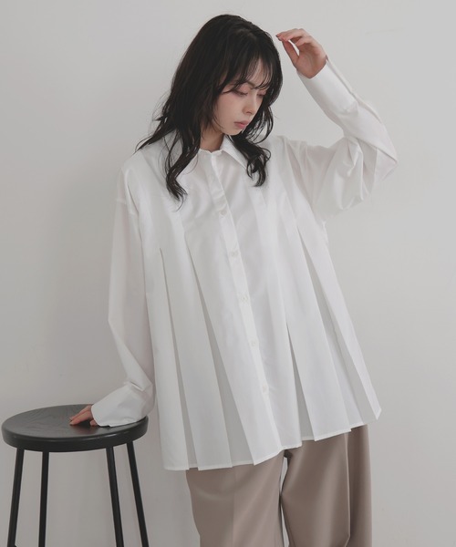ブラック プリーツフレアシャツ axes femme ブラウス シャツ チェーン付プリーツフラシブラウス