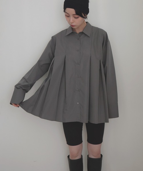 ブラック プリーツフレアシャツ プリーツフレアシャツ（シャツ/ブラウス）｜LIAN（リアン）の