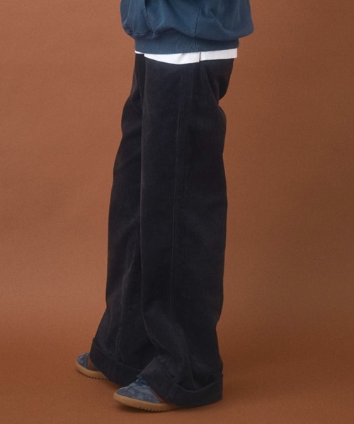 Zooodle（ズードル）の「Corduroy Pants - コーデュロイパンツ -（その他パンツ・メンズ・チャコールグレー/ブラウン・MEDIUM/LARGE）」の4枚目の写真