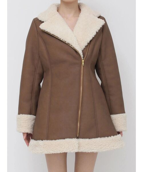 EATME（イートミー）の「フェイクムートンレディコート（ムートンコート・レディース・ダークブラウン/ベージュ/チョコ・FREE）」の6枚目の写真