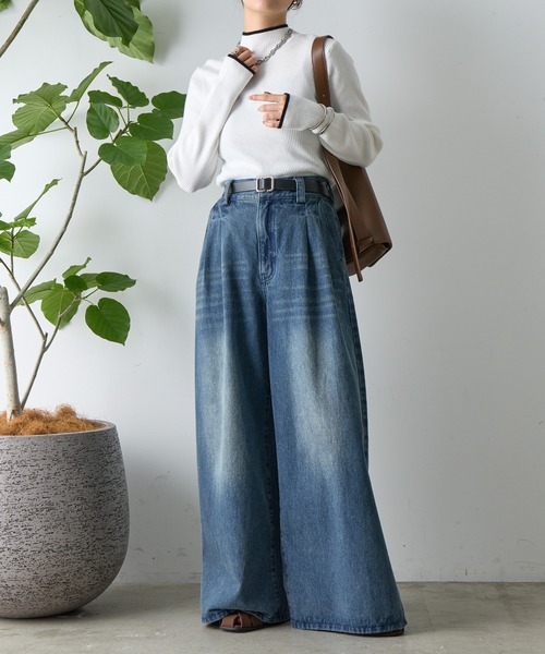 COLONY 2139（コロニートゥーワンスリーナイン）の「PBT配色ラインハイネックプルオーバー（ニット/セーター・レディース・ブラック/グレー系その他/オフホワイト/グレー・FREE）」の8枚目の写真