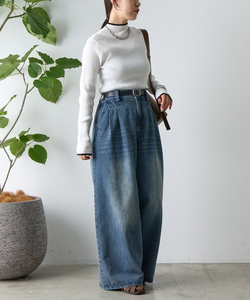 COLONY 2139（コロニートゥーワンスリーナイン）の「PBT配色ラインハイネックプルオーバー（ニット/セーター・レディース・ブラック/グレー系その他/オフホワイト/グレー・FREE）」の9枚目の写真