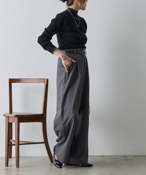 COLONY 2139（コロニートゥーワンスリーナイン）の「PBT配色ラインハイネックプルオーバー（ニット/セーター・レディース・ブラック/グレー系その他/オフホワイト/グレー・FREE）」の18枚目の写真